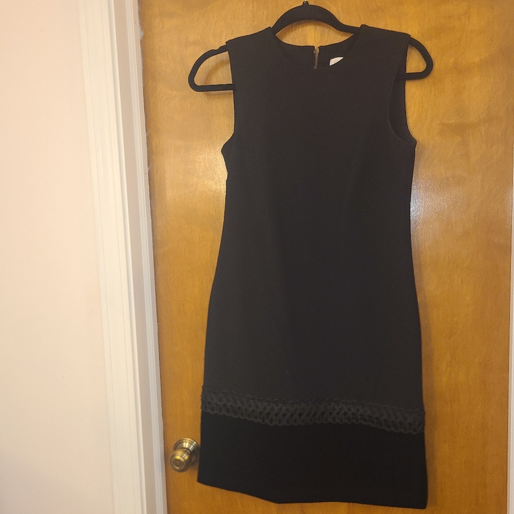Black Sleeveless Dress